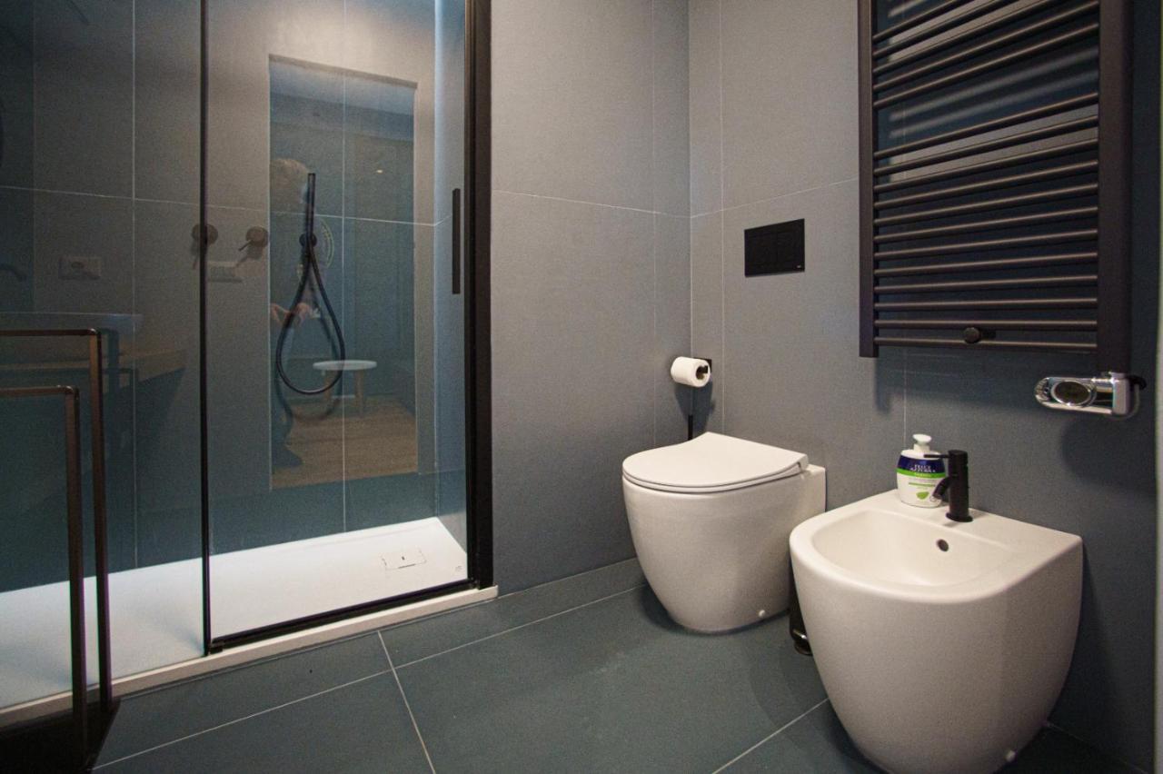 Domus Aurea Luxury Apartment เชฟาลู ภายนอก รูปภาพ